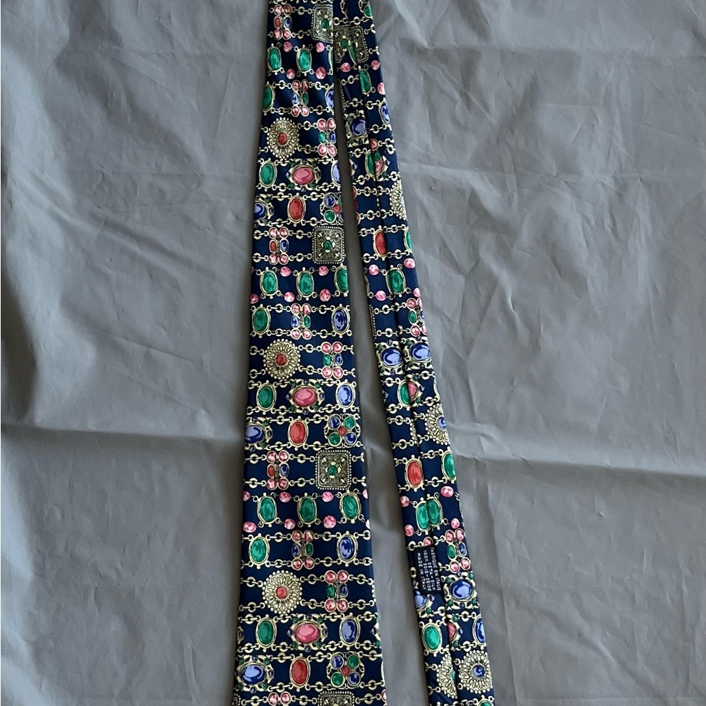 Jewel tie - Picture 7 of 12